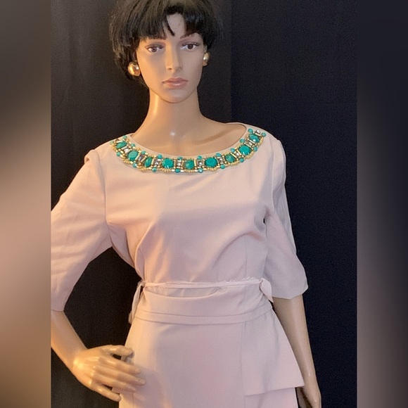 Classy beaded beige {Royal Collection} Eliza J dress - Picture 11 of 16